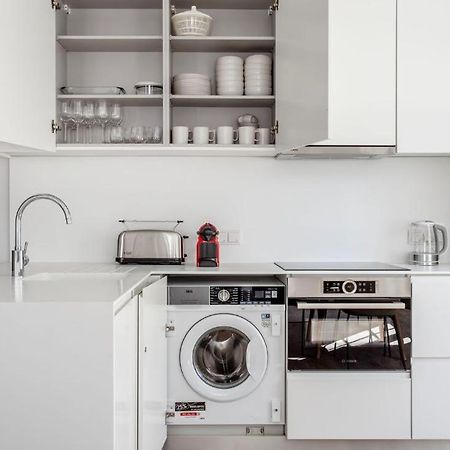 Private Bedrooms In The Heart Of Lisboa Екстериор снимка